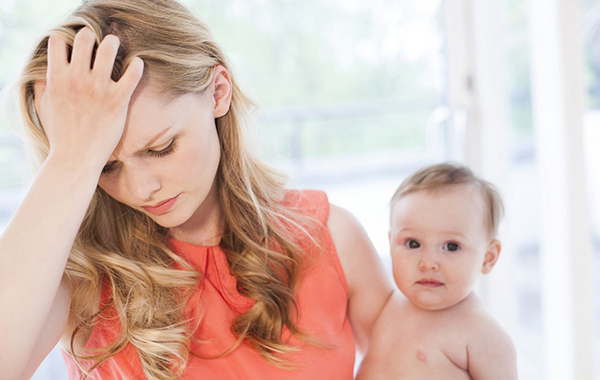 cách trị rụng tóc sau sinh