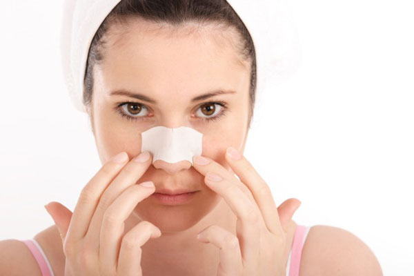 Bí quyết trị mụn đầu đen hiệu quả