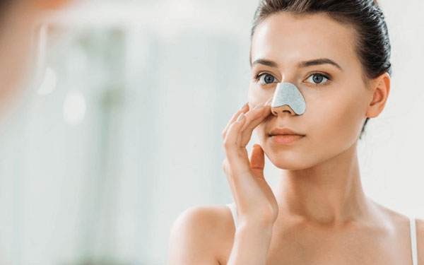 Mẹo trị mụn cám đơn giản tại nhà