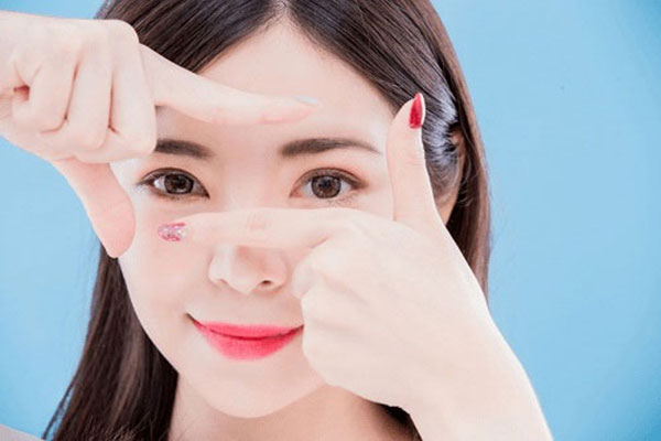Kinh nghiệm chăm sóc mắt sau cắt mí