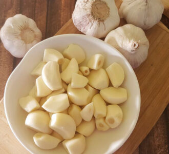 Cách trị nám da bằng tỏi đơn giản tại nhà